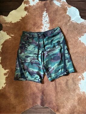 O'Neill Men’s Camo Swim Trunks - Green Camo